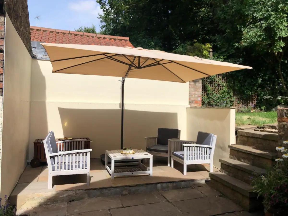Garden House Villa York Exterior foto
