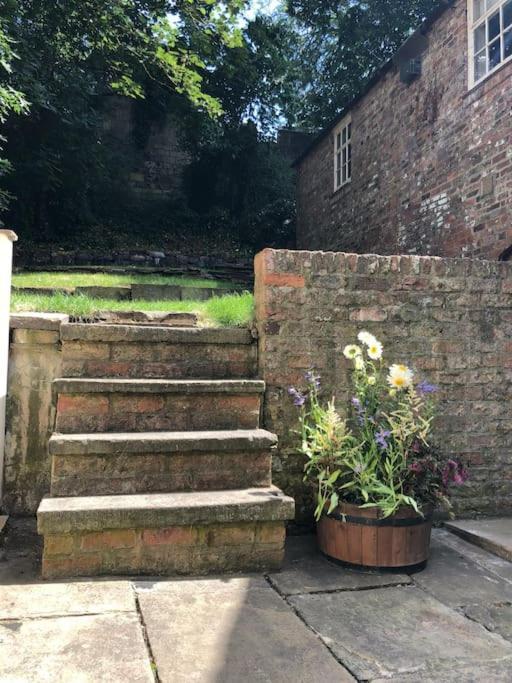 Garden House Villa York Exterior foto